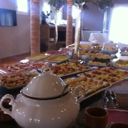 Bed & Breakfast Chery Is A Location Surrounded By Greenery Where Relaxation Is Absolute. Ravenna